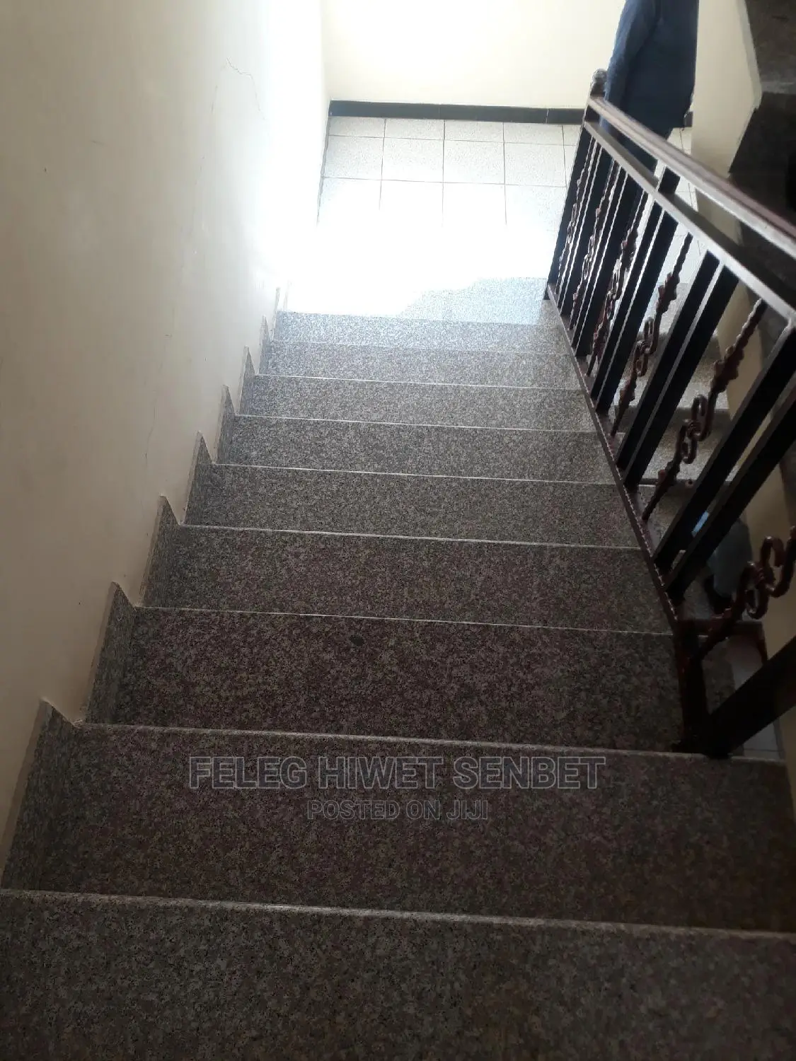 5bdrm House in Aa, Bole for sale