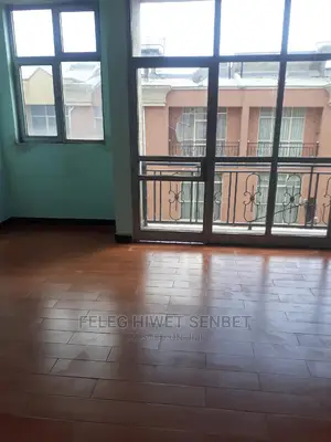 5bdrm House in Aa, Bole for sale