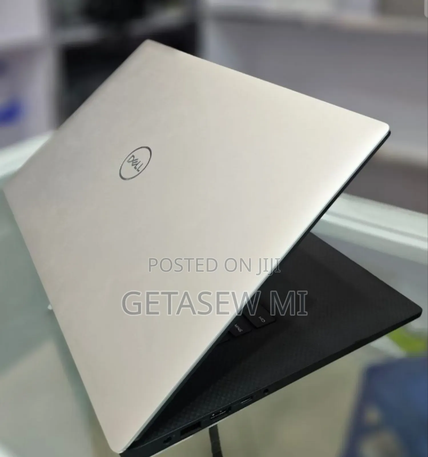 New Laptop Dell Precision 5540 16GB Intel Core I7 SSD 512GB