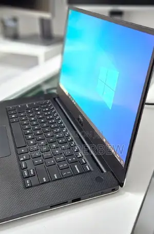 Laptop Dell Precision 5540 16GB Intel Core I9 SSD 512GB