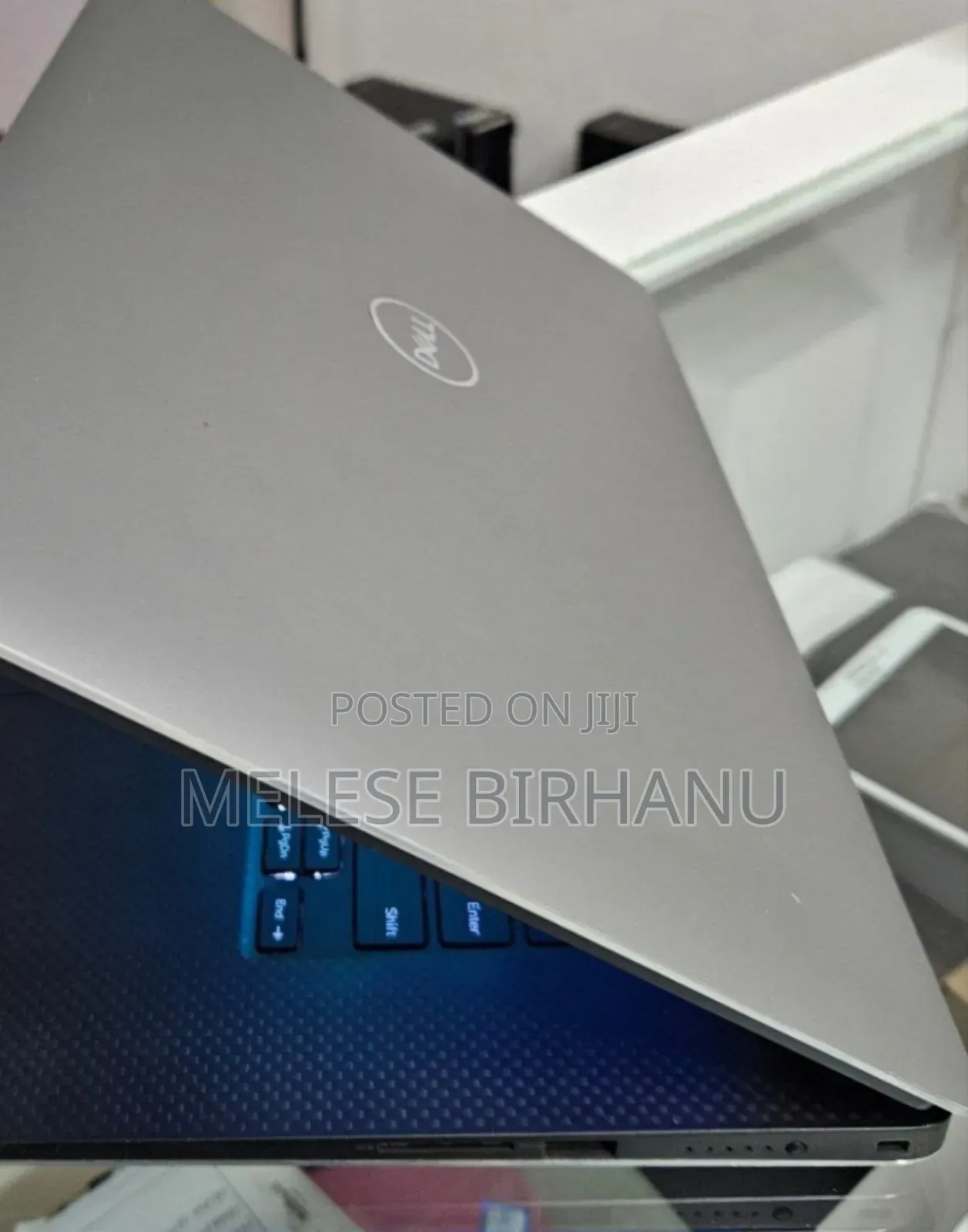 New Laptop Dell Precision 5540 16GB Intel Core I7 SSD 512GB