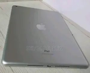 Photo - Apple iPad 10.2 (2019) 64 GB Gray