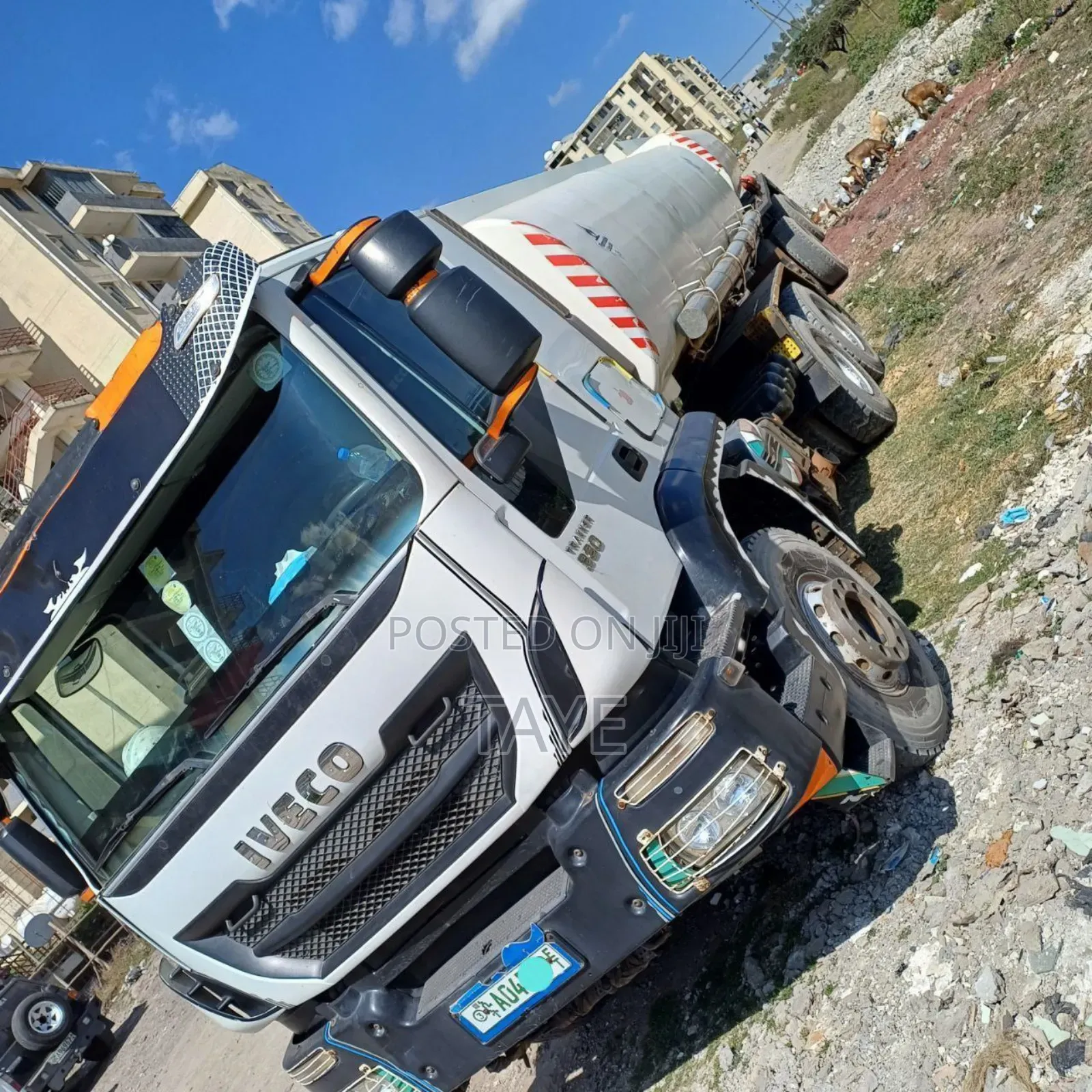 ቦቴ መኪና ከነ ተሳቢው