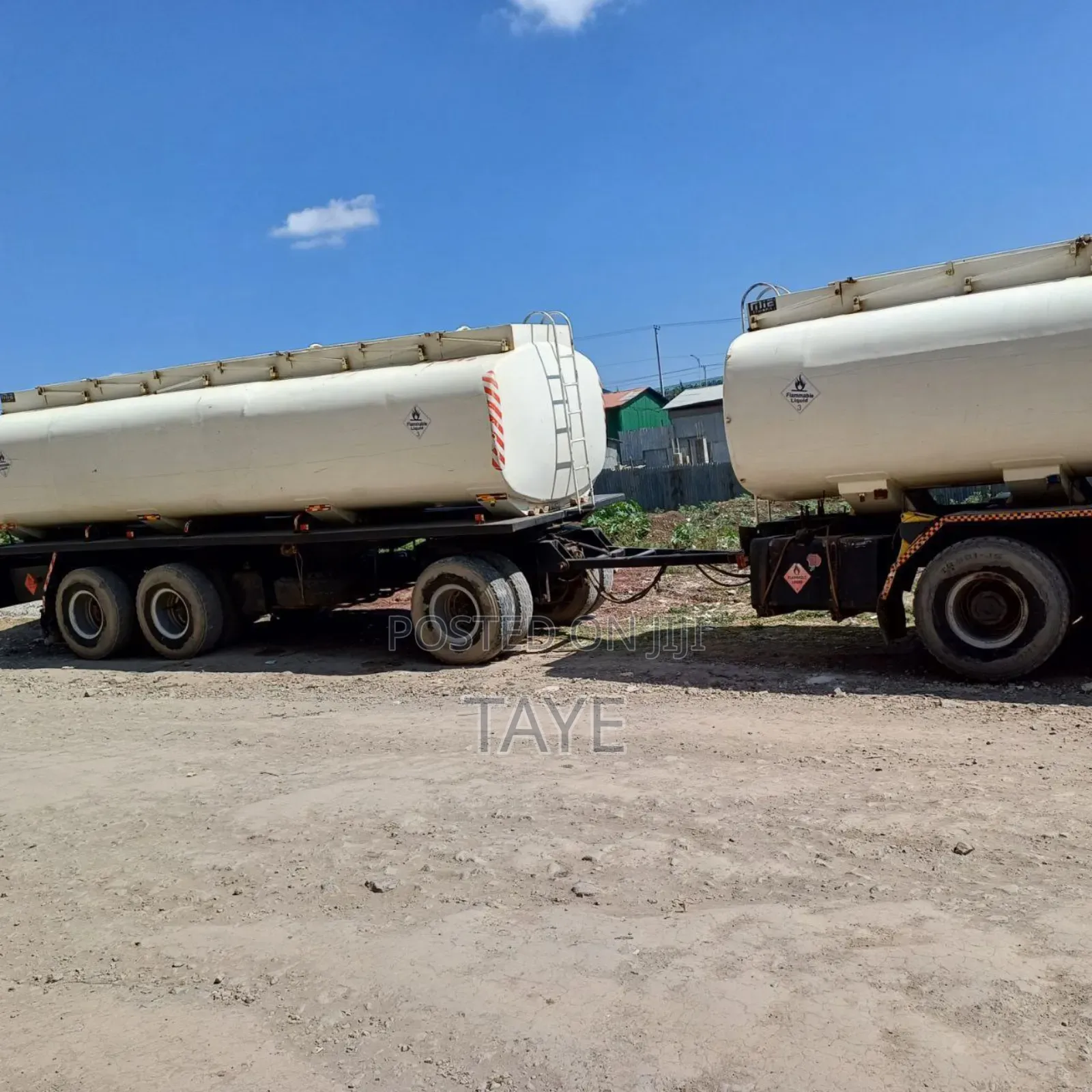 ቦቴ መኪና ከነ ተሳቢው