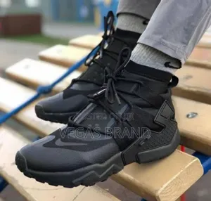 Photo - Nike Huarache Gripp Black Boots Super Master Quality Shoes