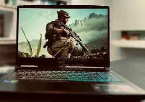 New Laptop MSI Katana 15 16GB Intel Core I7 SSD 512GB