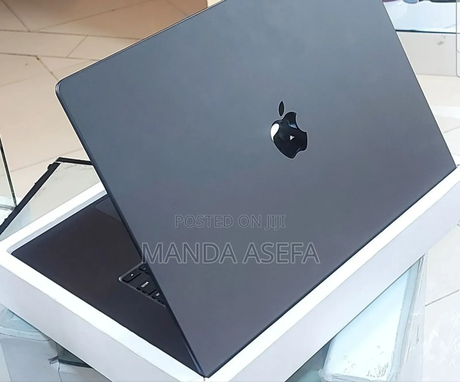 New Laptop Apple MacBook Air 2020 16GB Intel Core I7 SSD 512GB