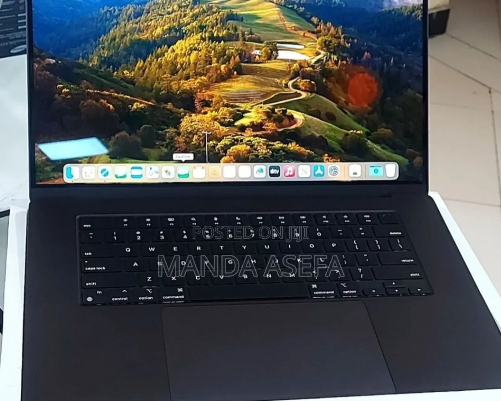 New Laptop Apple MacBook Air 2020 16GB Intel Core I7 SSD 512GB