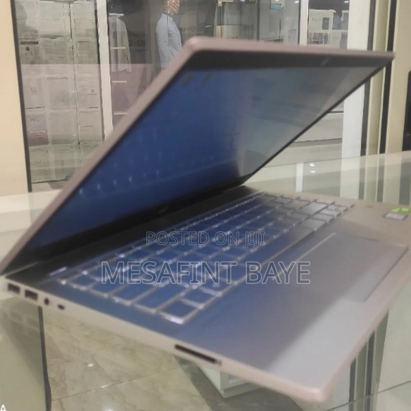 New Laptop HP Pavilion 10 16GB Intel Core I7 SSD 512GB