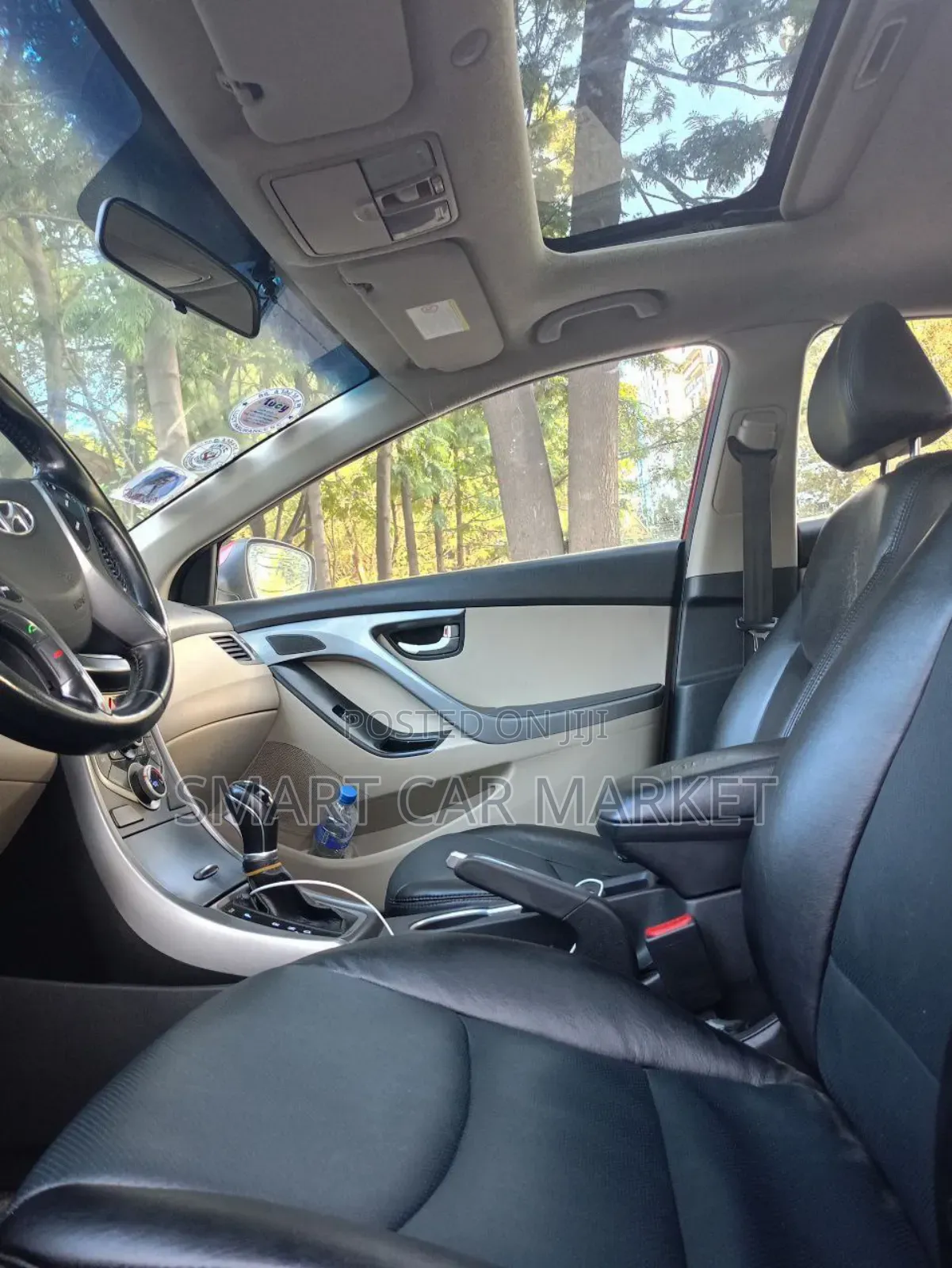 Hyundai Elantra 2014 Red