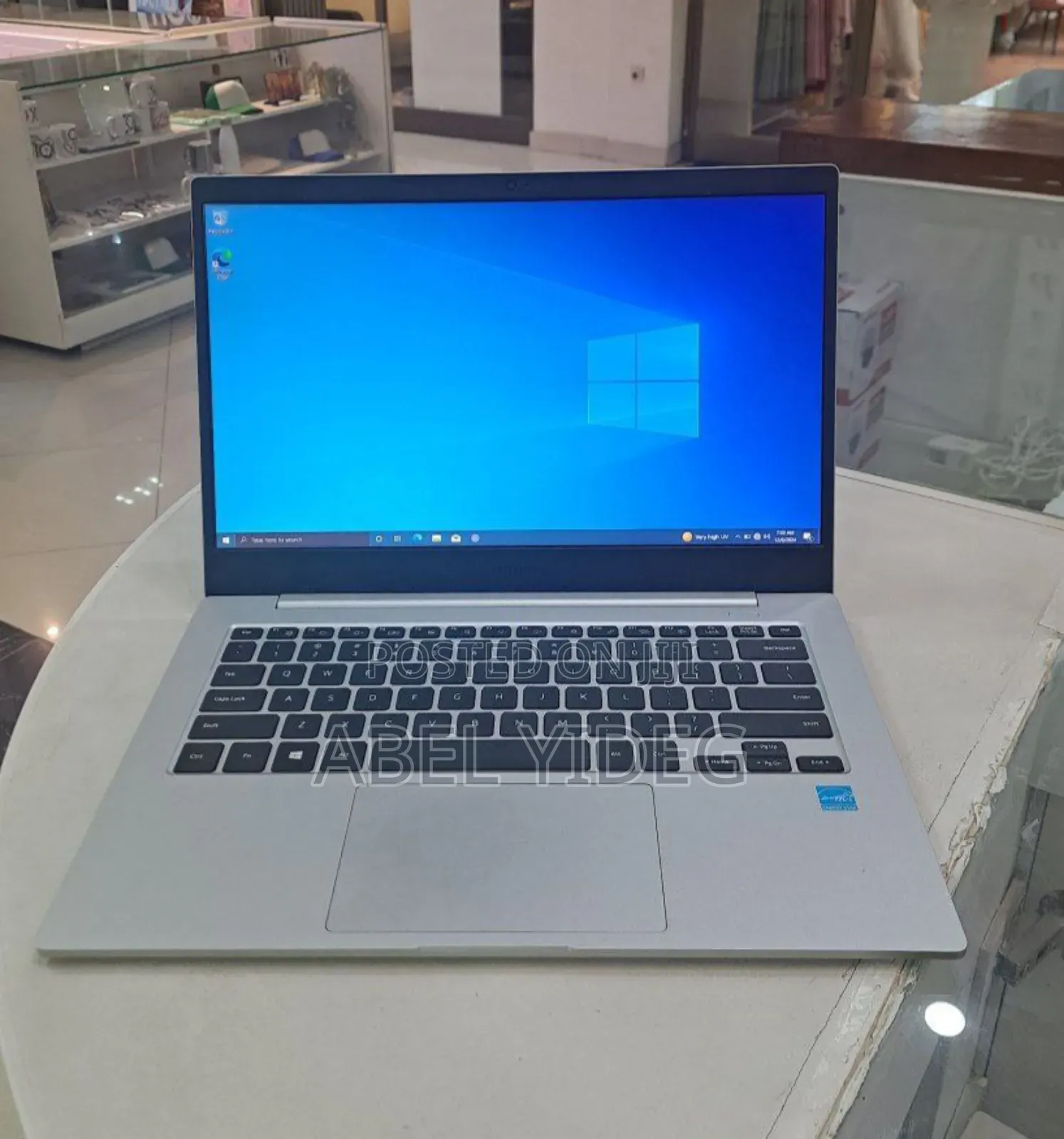 New Laptop Samsung 8GB Qualcomm Snapdragon X Plus SSD 128GB