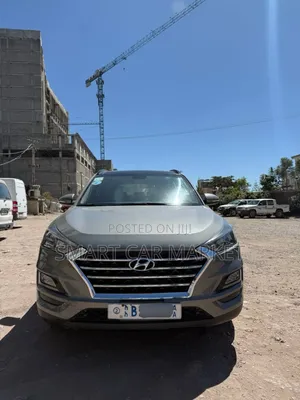 Photo - Hyundai Tucson 2020 Gray