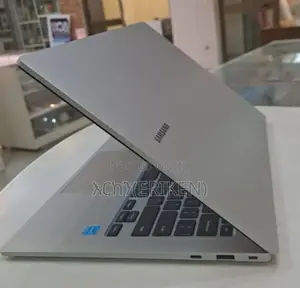 New Samsung Galaxy Book 2 4GB Qualcomm Snapdragon X Elite SSD 128GB