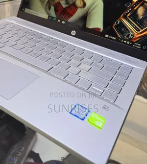 New Laptop HP Pavilion 15 16GB Intel Core I7 SSD 512GB