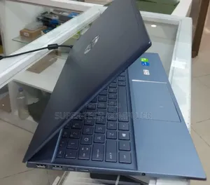 New Laptop HP Pavilion 10 16GB Intel Core I5 SSD 512GB