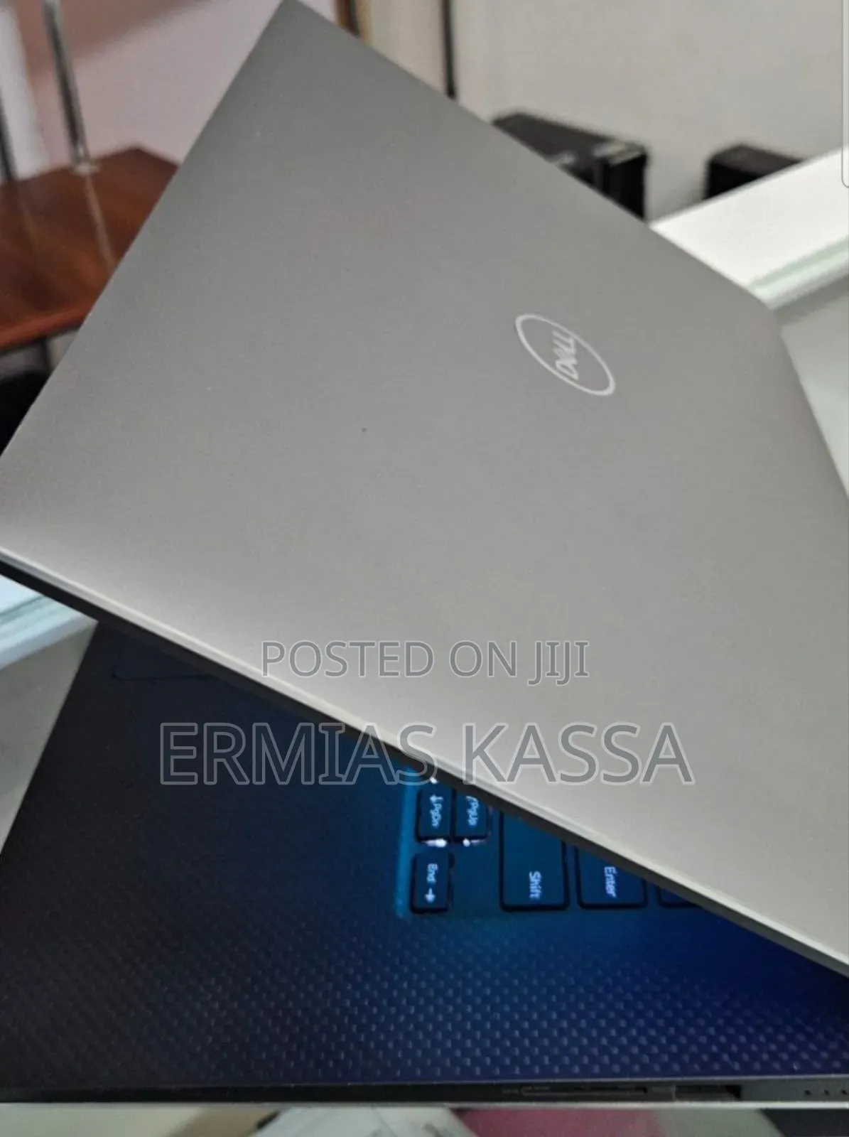 New Laptop Dell Precision 15 5510 16GB Intel Core I9 SSD 512GB