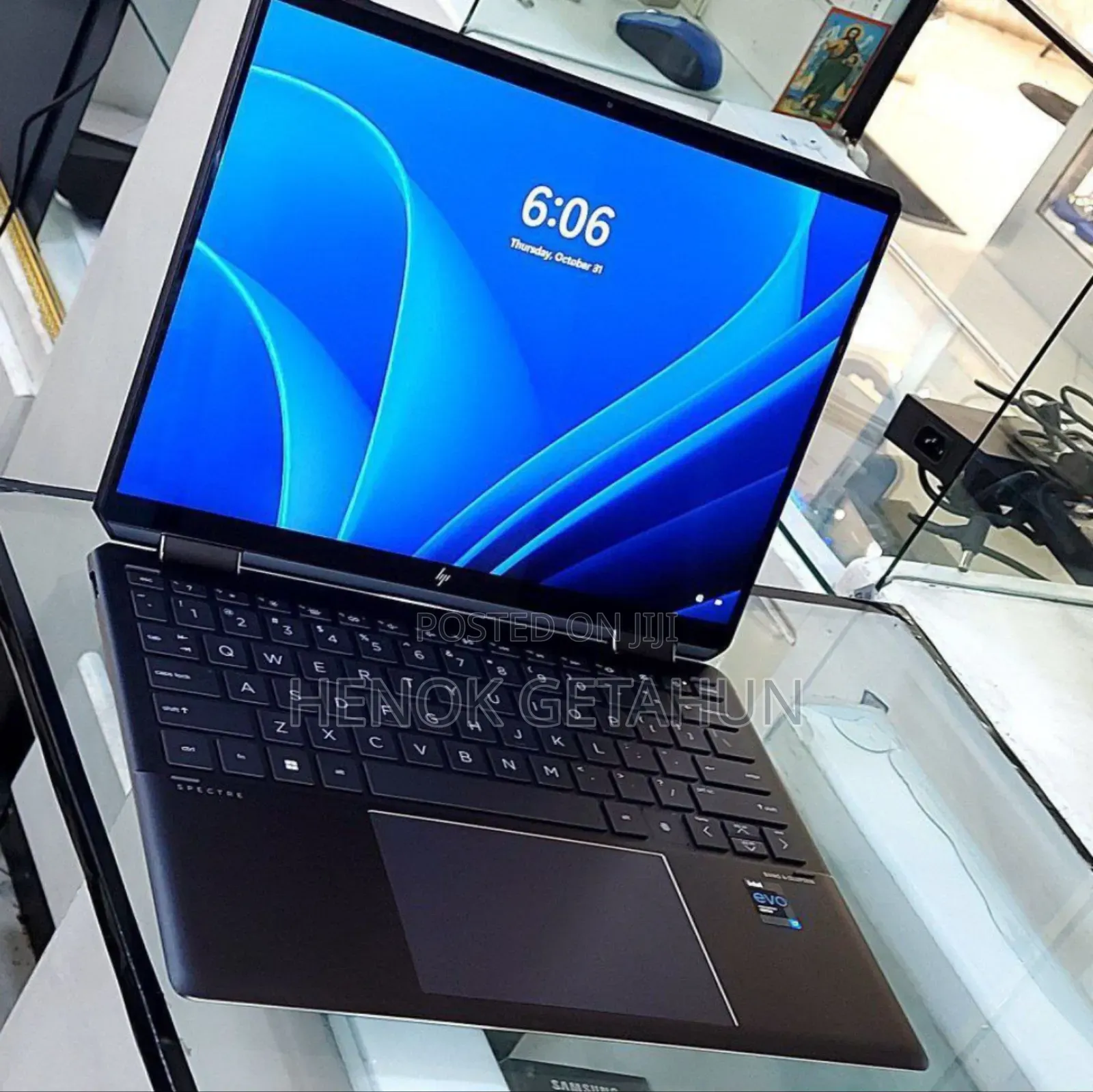 New Laptop HP Spectre 16GB Intel Core I7 SSD 1T