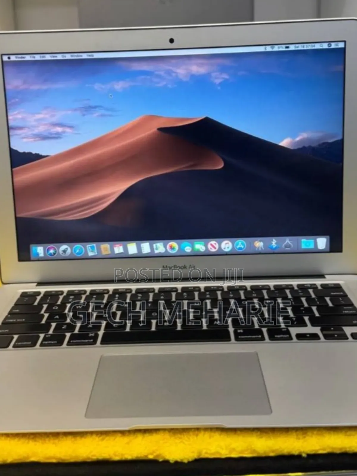 New Laptop Apple MacBook Air 2015 8GB Intel Core I5 SSD 128GB