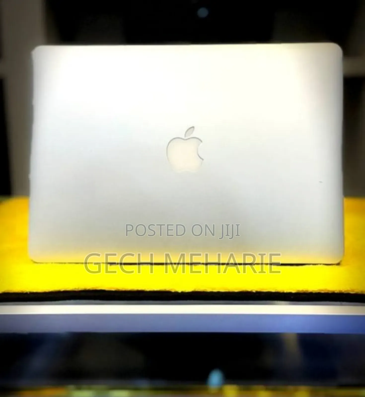 New Laptop Apple MacBook Air 2015 8GB Intel Core I5 SSD 128GB