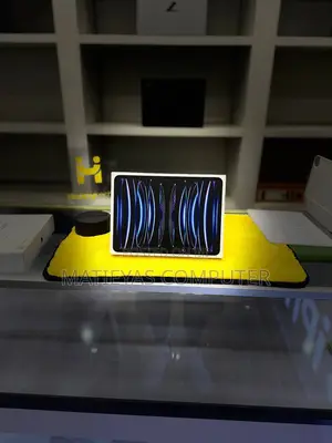 Photo - New Apple iPad Pro 128 GB