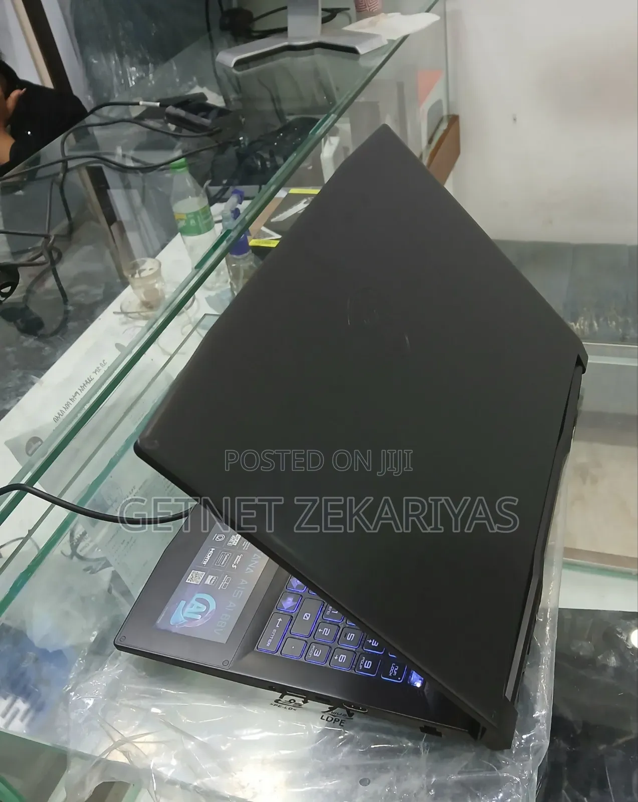 New Laptop MSI Katana 15 16GB AMD Ryzen 7 SSD 1T