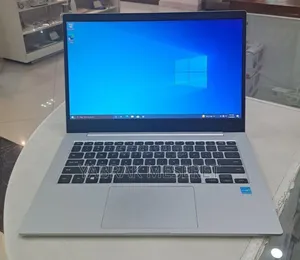 Photo - New Laptop Samsung 8GB Intel SSD 128GB
