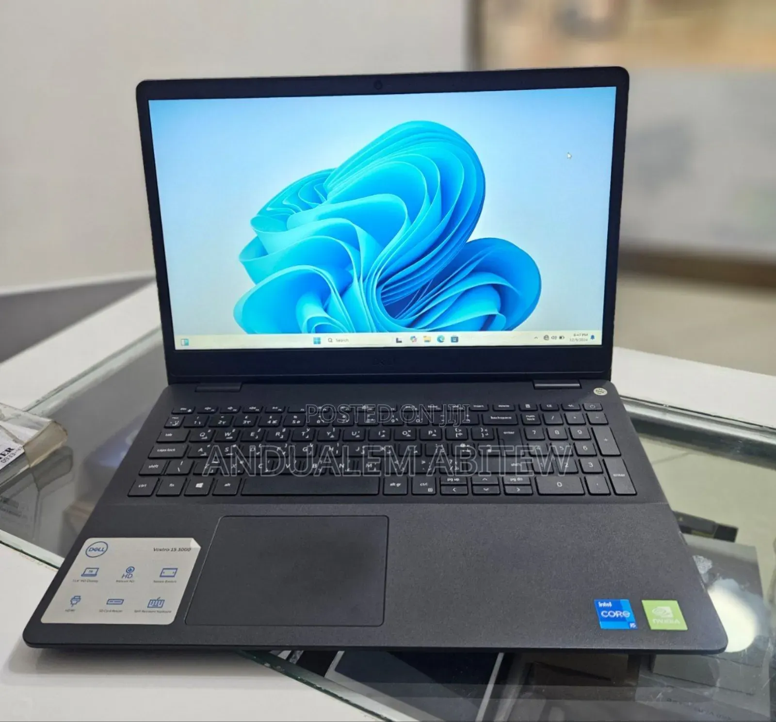 New Laptop Dell Vostro V13 8GB Intel Core I5 SSD 256GB