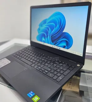 New Laptop Dell Vostro 1015 8GB Intel Core I5 SSD 256GB