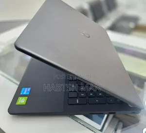 New Laptop Dell Vostro DVCI316 8GB Intel Core I5 SSD 256GB