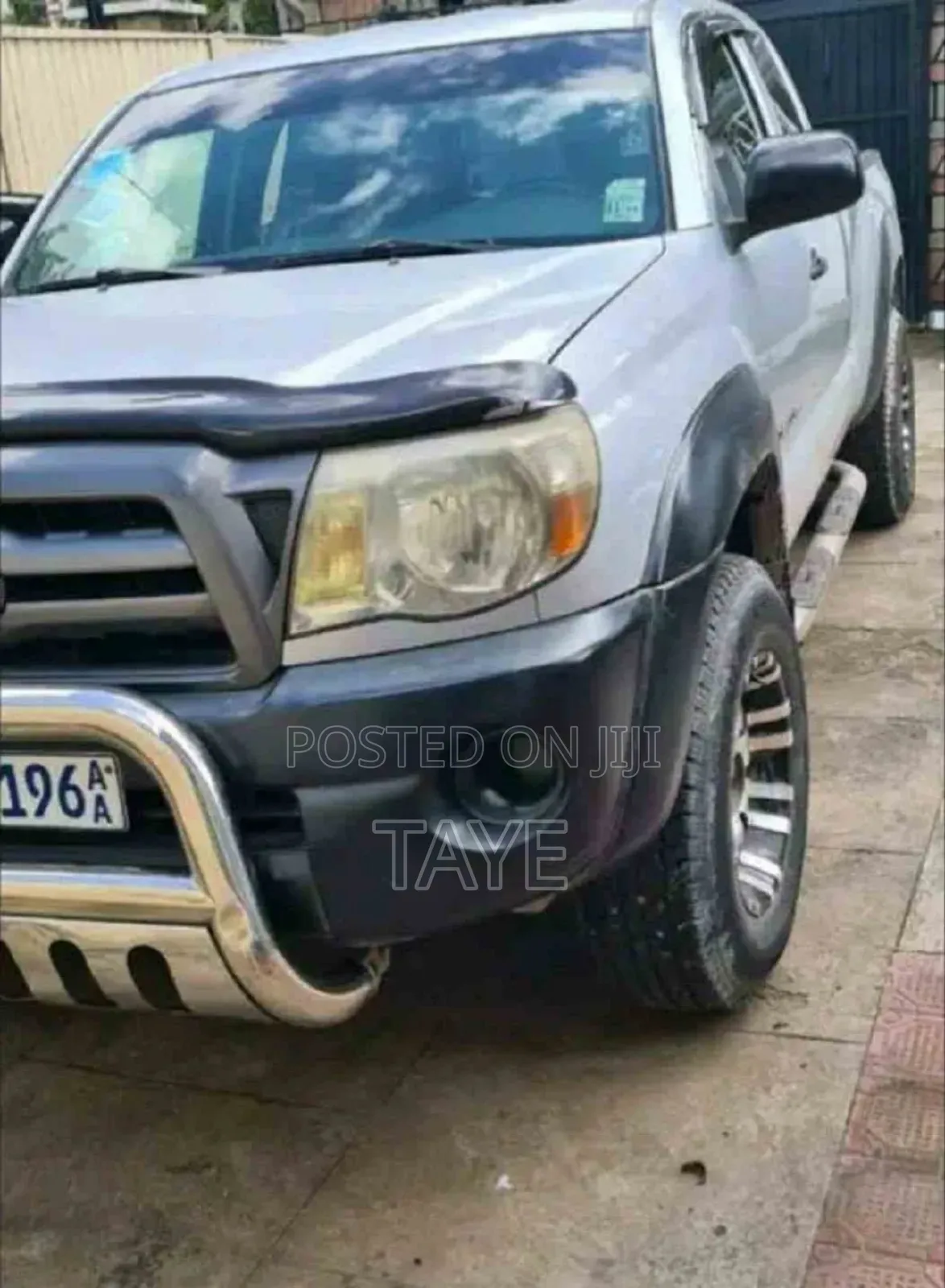 Toyota Tacoma 2010 Silver