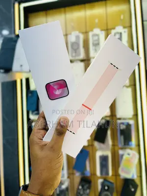 Photo - Apple Watch Series 9