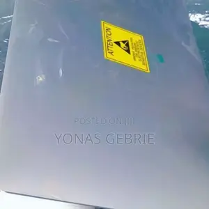 New Laptop Apple MacBook Pro 2022 M2 8GB Apple M2 SSD 512GB