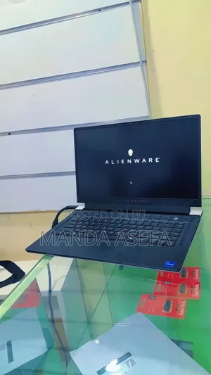 New Laptop Alienware M17x R2 16GB Intel Core I7 SSD 1T