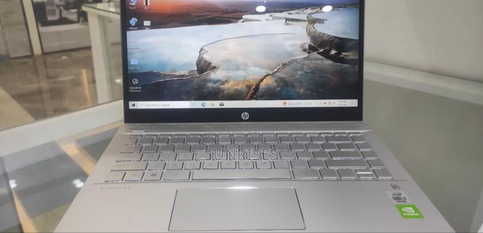 New Laptop HP 14-Dq1025cl 16GB Intel Core I7 SSD 512GB