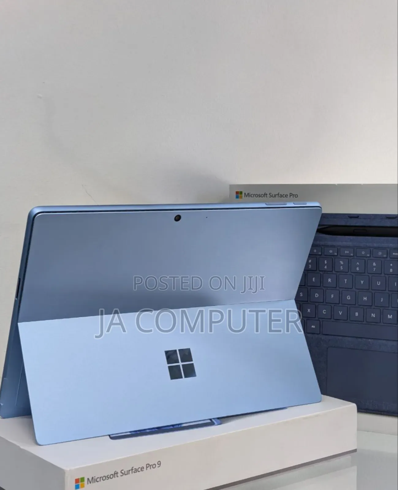 New Laptop Microsoft Surface Pro 9 16GB Intel Core I7 SSD 256GB
