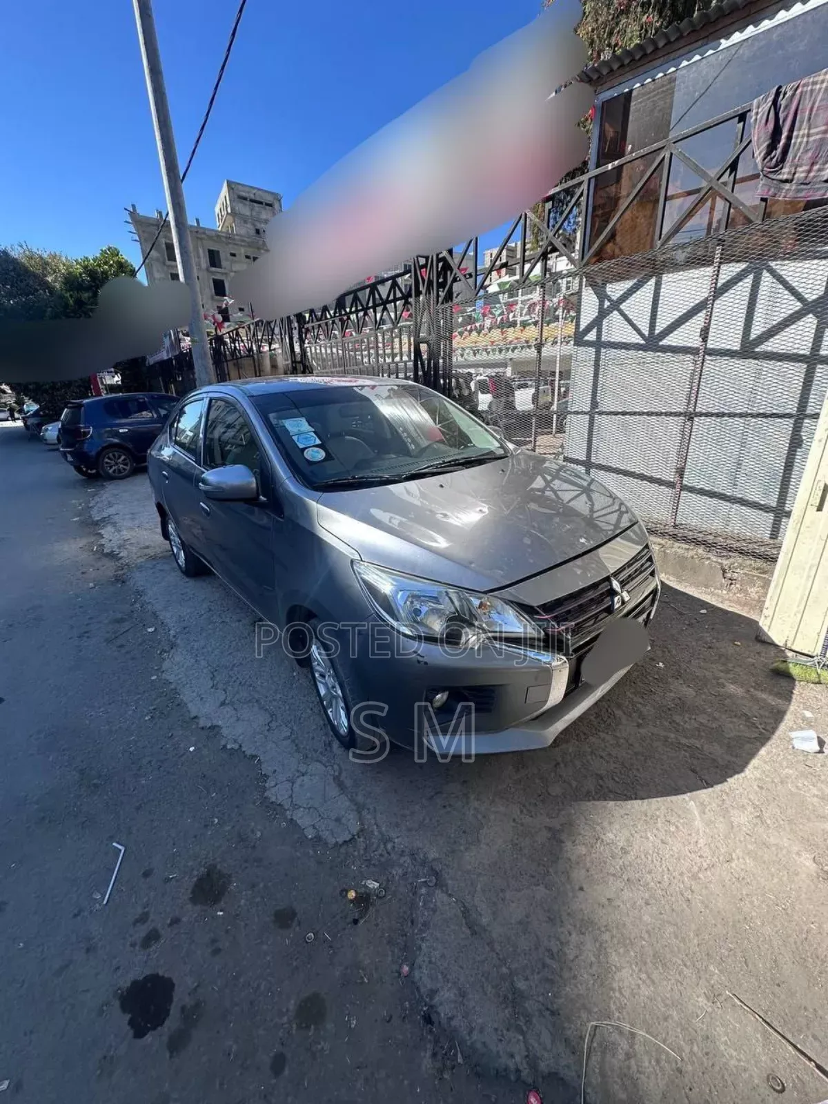 Mitsubishi Attrage 2022 Gray