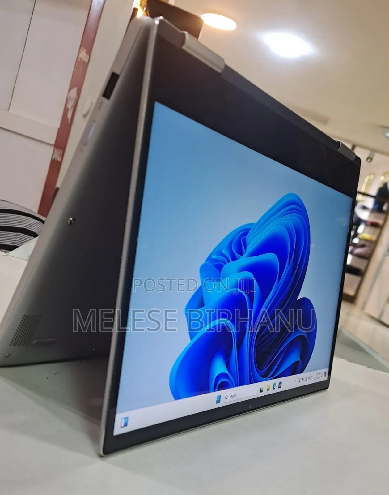 New Laptop Lenovo Yoga 730 8GB Intel Core I5 HDD+SSD 256GB