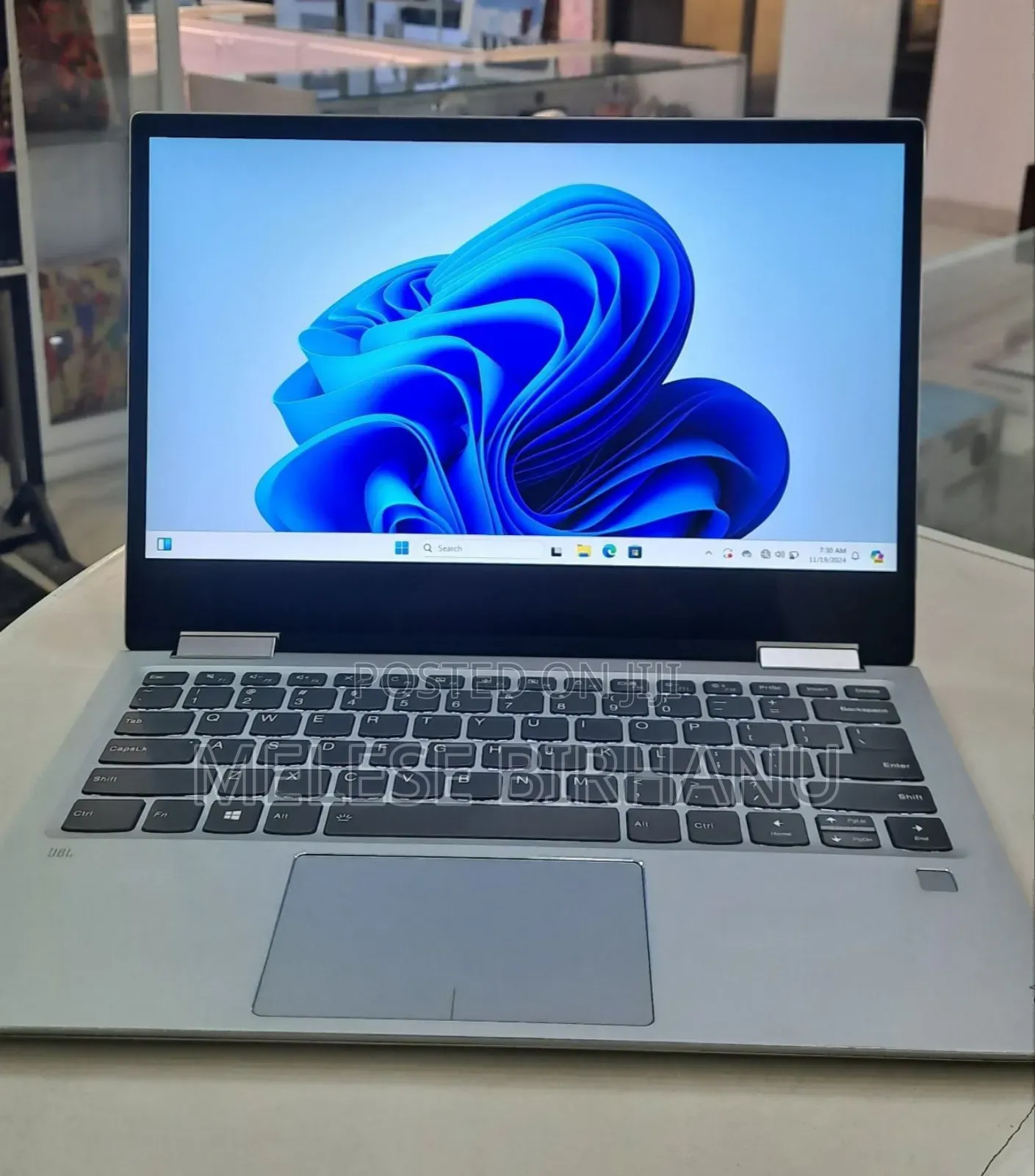 New Laptop Lenovo Yoga 730 8GB Intel Core I5 HDD+SSD 256GB