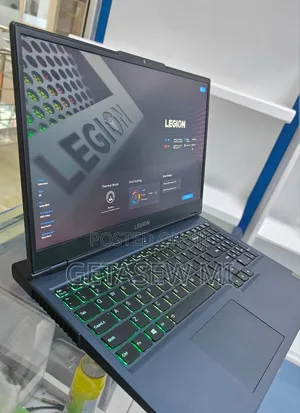 New Laptop Lenovo Legion 5 16GB AMD Ryzen 7 SSD 1T
