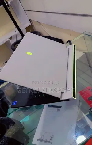 New Laptop Alienware Area-51m 16GB Intel Core I7 SSD 1T