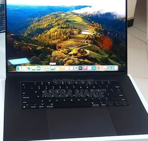 New Laptop Apple MacBook Air 2023 M2 18GB Intel Core I7 SSD 512GB