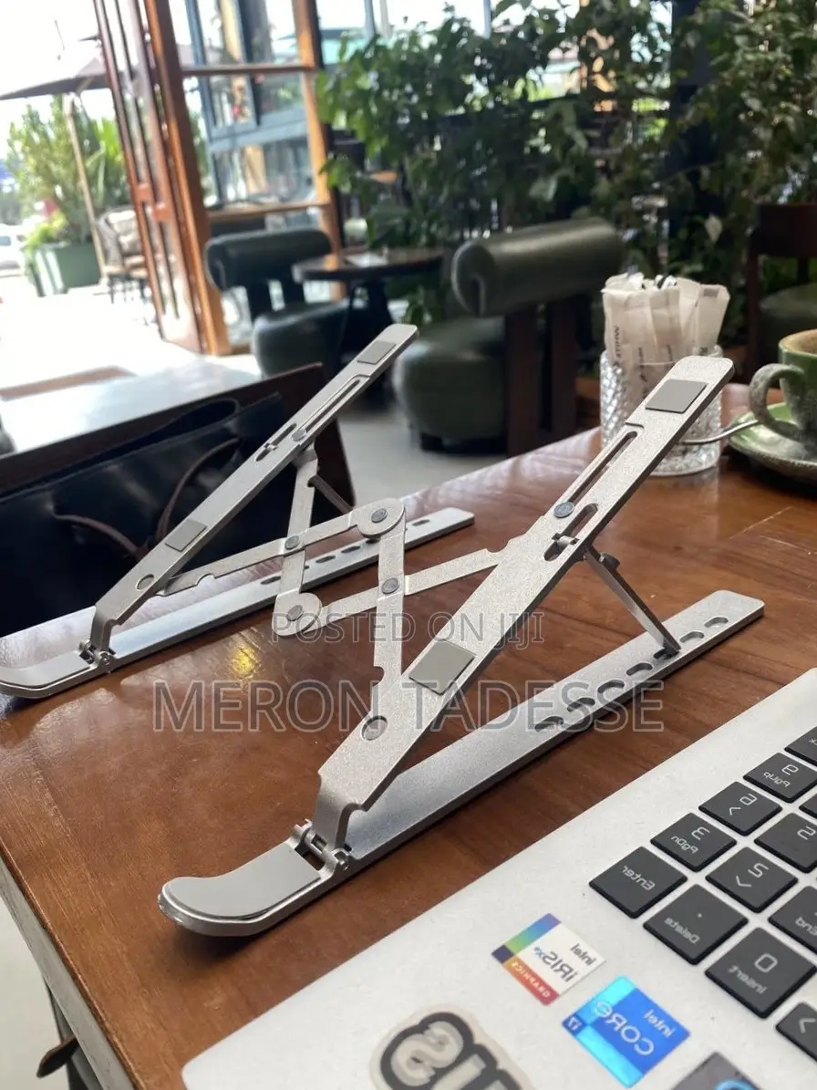 Work Smarter, Not Harder!የእርሶ Laptop ከመቃጠል ለማዳን Laptop ማስቀመጫ