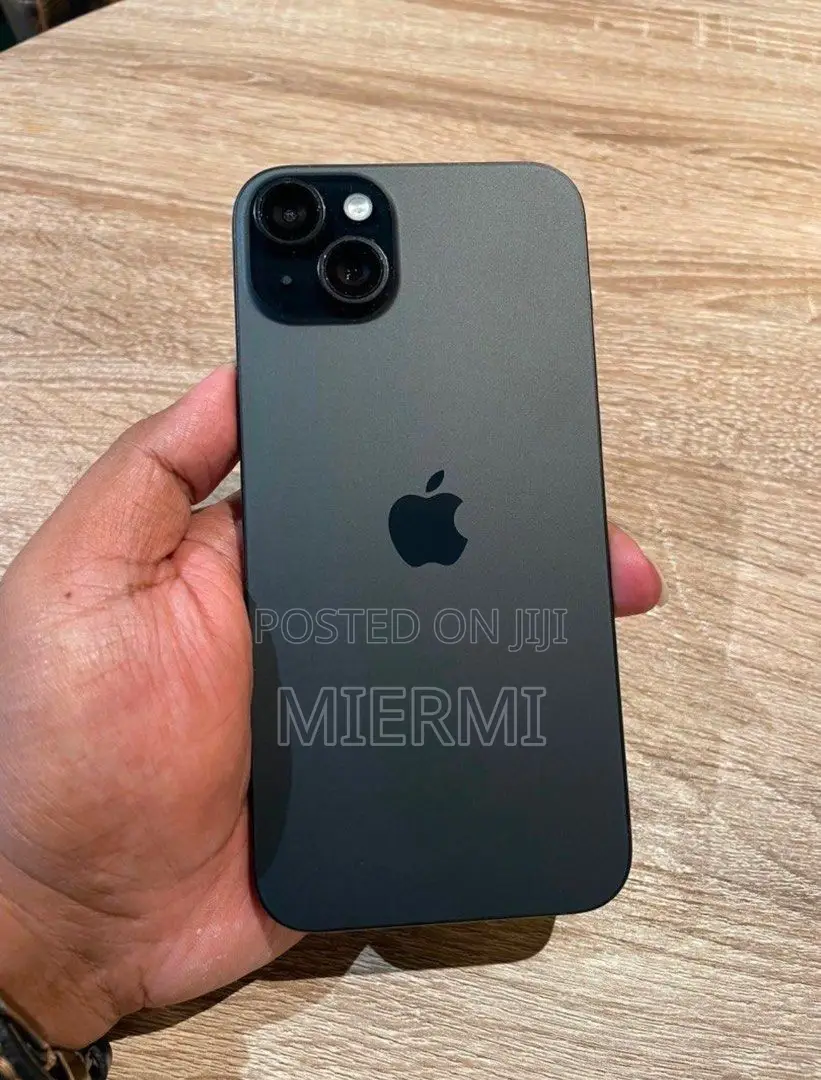 New Apple iPhone 15 256 GB Black