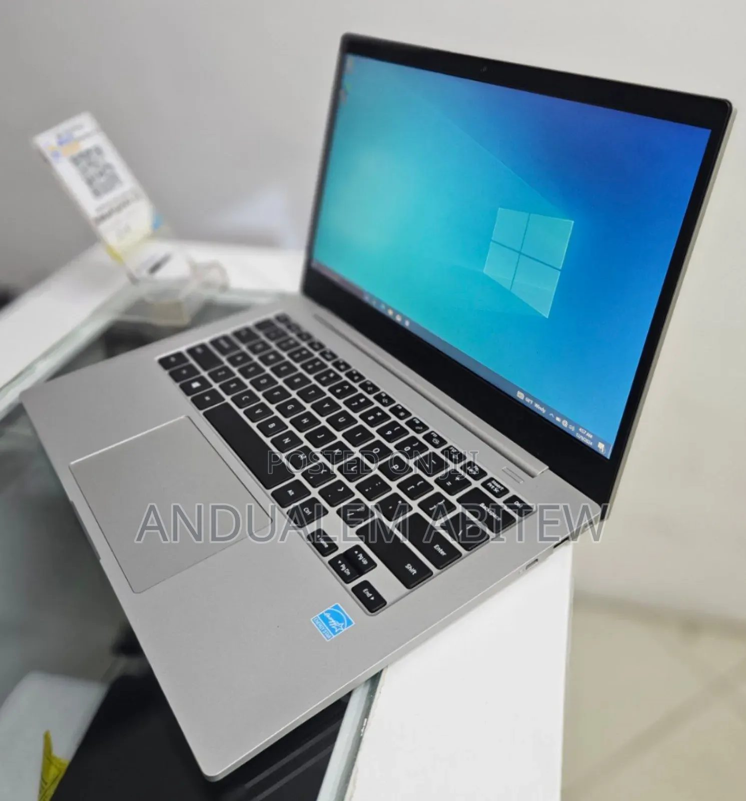 New Laptop Samsung Galaxy Book 2 4GB Intel Core Ultra 7 SSD 128GB