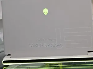 New Laptop Alienware Area-51m 16GB Intel Core I7 SSD 1T
