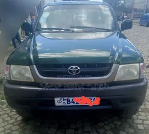 Toyota Hilux 2.5 Cab 2005 Green