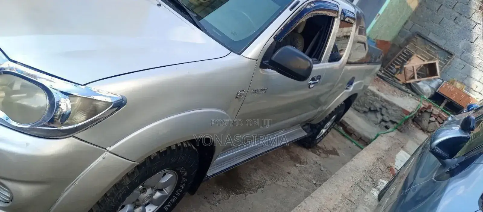 Toyota Hilux 2.5 D-4D SRX 2010 Silver