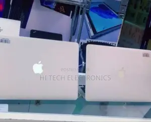 New Laptop Apple MacBook 2015 8GB Intel Core I5 SSD 256GB