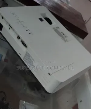 Sony Projector Model VPL-Dx220