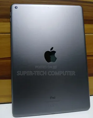 New Apple iPad 10.2 (2021) 64 GB Gray